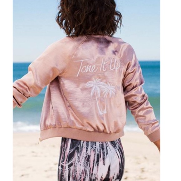 Pink tone it up bomber jacket size medium - Picture 1 of 9